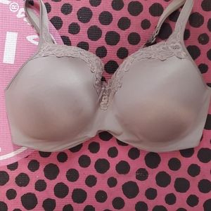 Playtex bra 40DDD